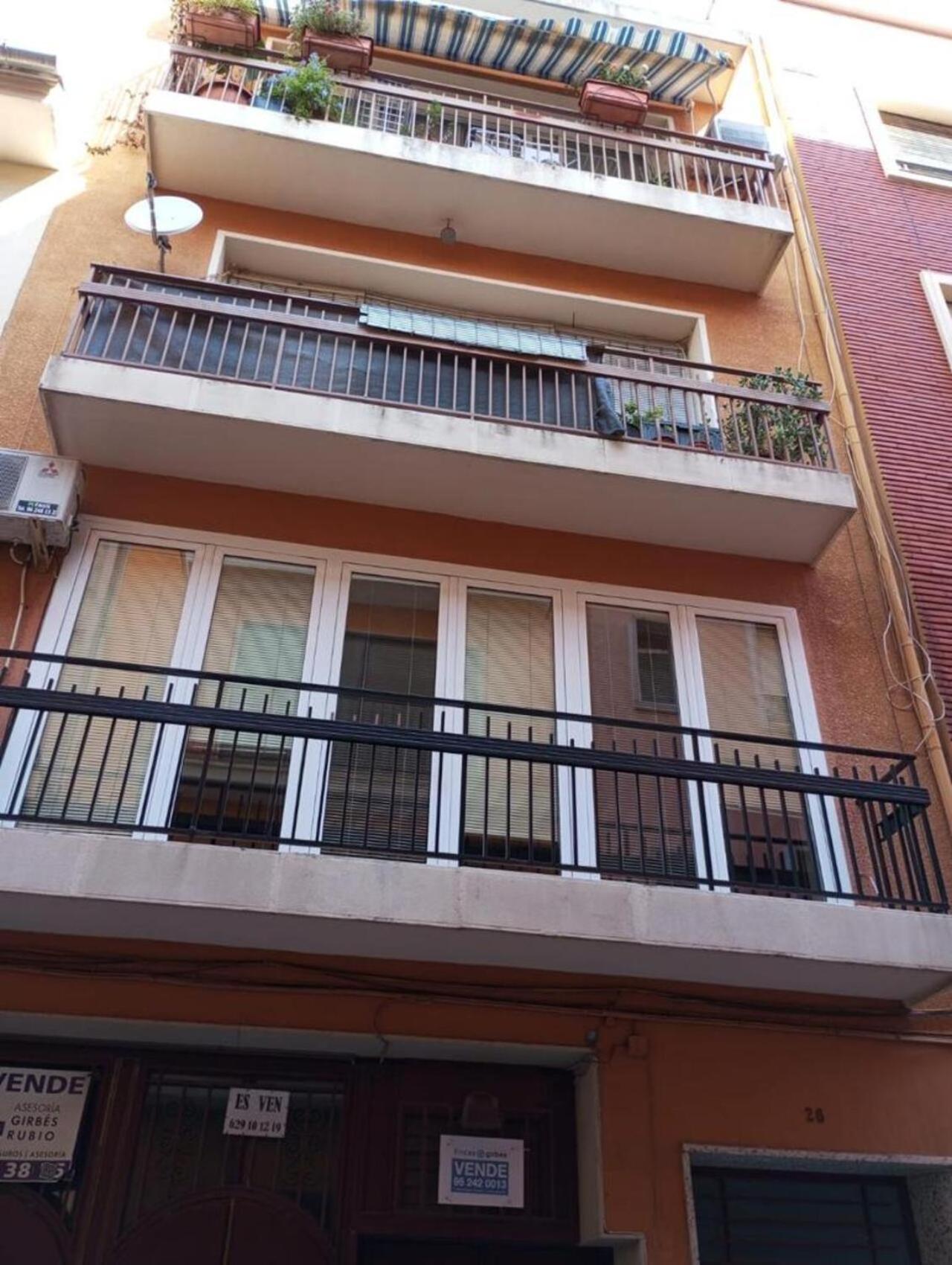 Parra Home Y Garaje, Algemesi Home Bagian luar foto